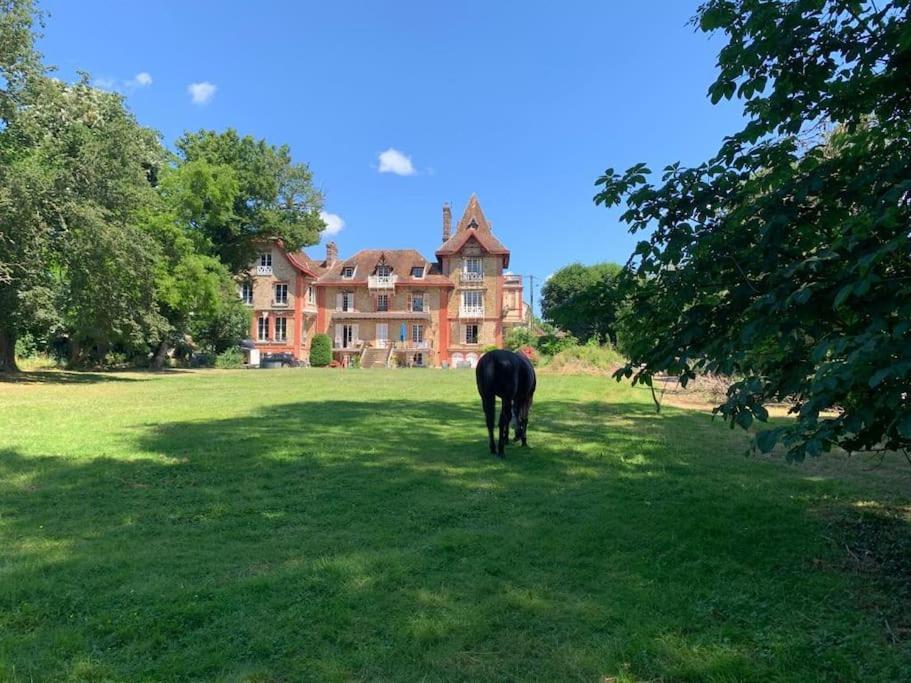 Вілла Manoir Avec Son Parc De 12000M² Chaumes-en-Brie Екстер'єр фото